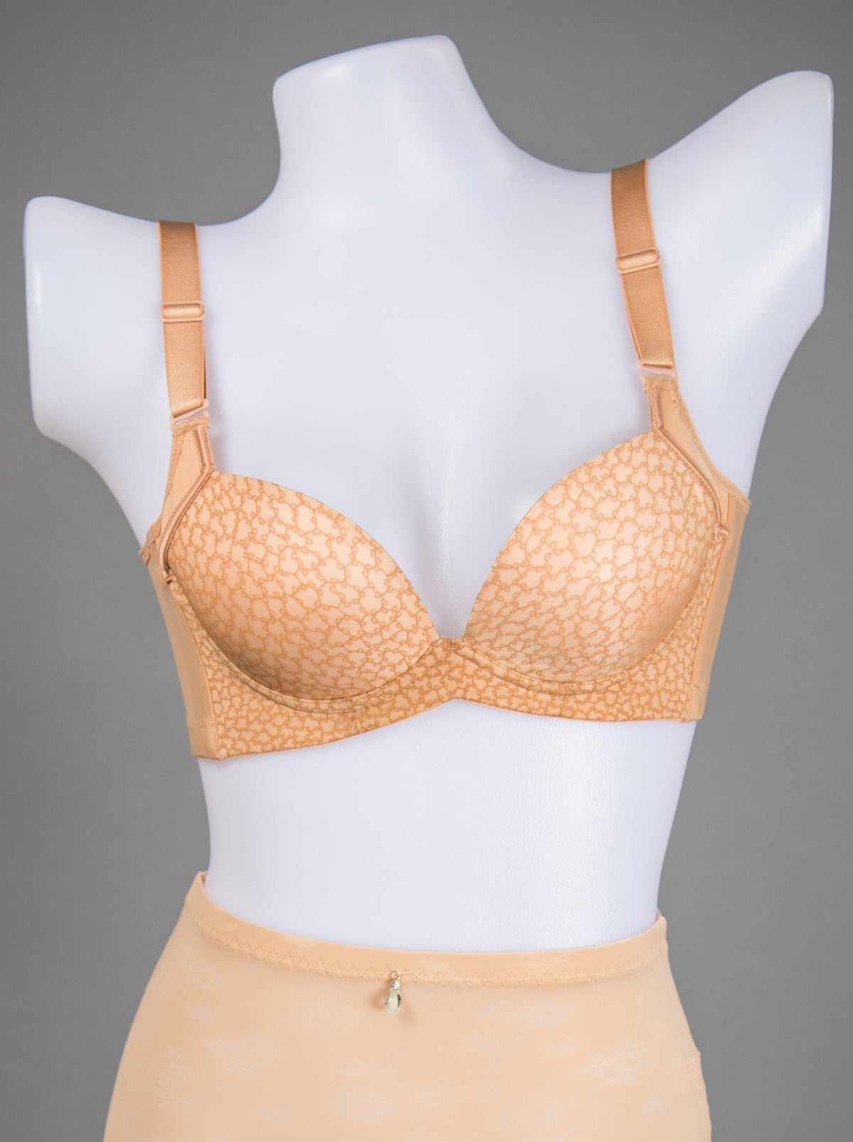 Wireless Cotton Contour Bra - Customizable Lift | Bradoria
