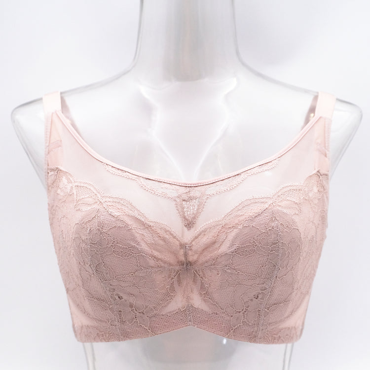 Beige wireless contour bra displayed on a mannequin – featuring a soft, elegant design with breathable fabric.